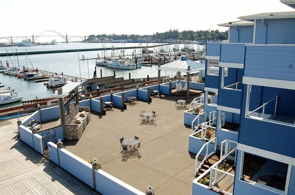 The Landing At Newport Condominium Hotel Exterior photo