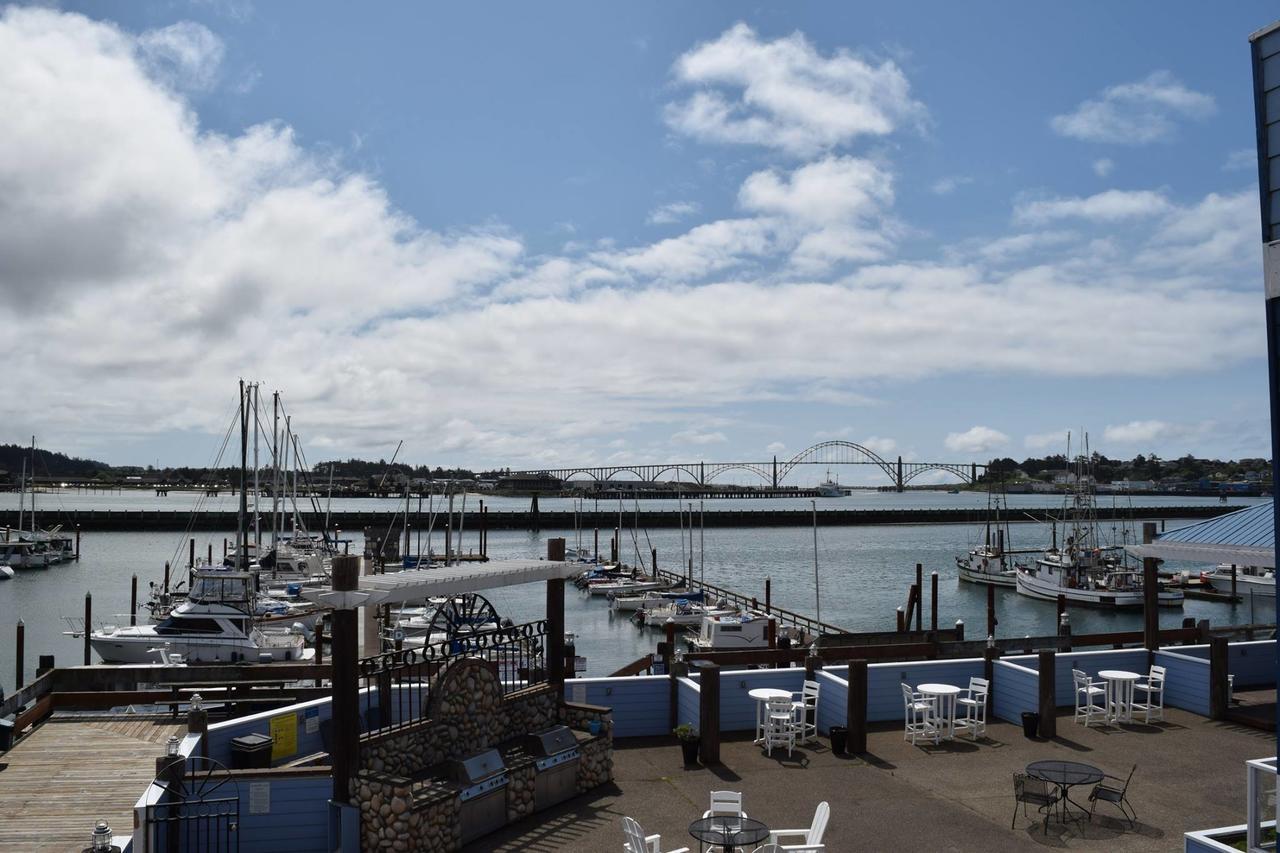 The Landing At Newport Condominium Hotel Exterior photo